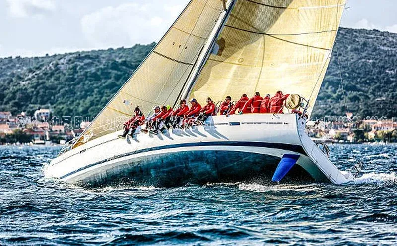 NG.28.66百度集团足球运动员脚踝韧带受伤：治疗方法、康复时间及预防措施详解